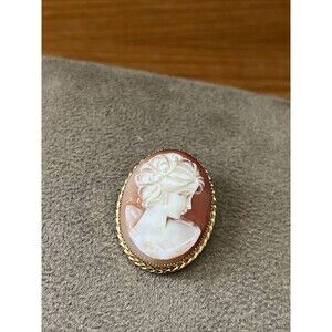 Vintage carved shell Cameo maiden 12K yellow gold filled JMS  pin brooch
